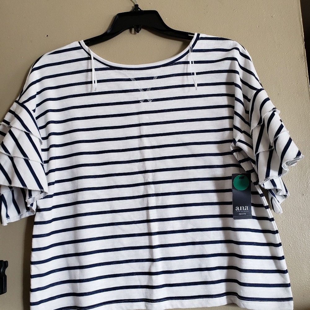 Ana petite ruffle sleeve top xxl new with tags
